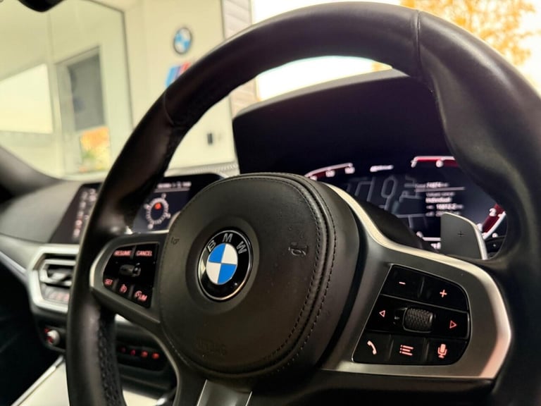 2021 BMW 3 Series 330e M Sport 4dr Step Auto SALOON PETROL/ELECTRIC Automatic