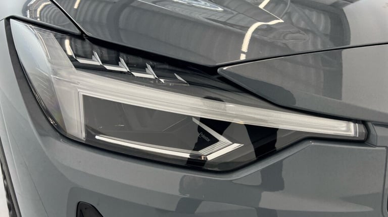 2022 Polestar Polestar 2 Long range Dual motor - Pilot Lite Hatchback Electric Automatic
