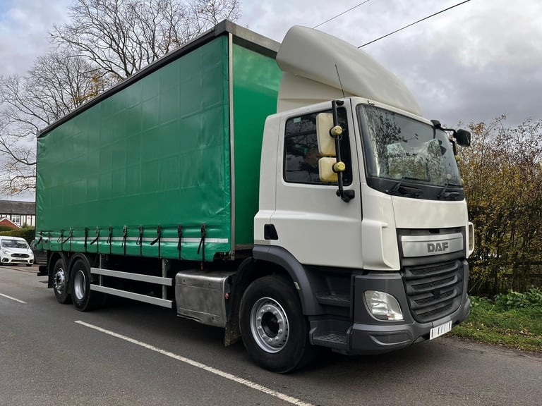 image for 2015 DAF CF 75.330 26T CURTAIN SIDER