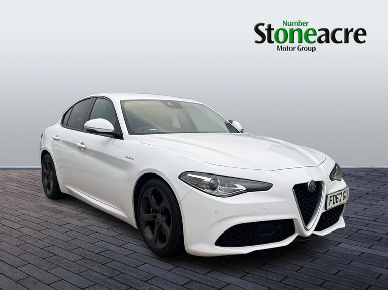 2018 Alfa Romeo Giulia 2.0 TB 280 Veloce 4dr Auto SALOON PETROL Automatic