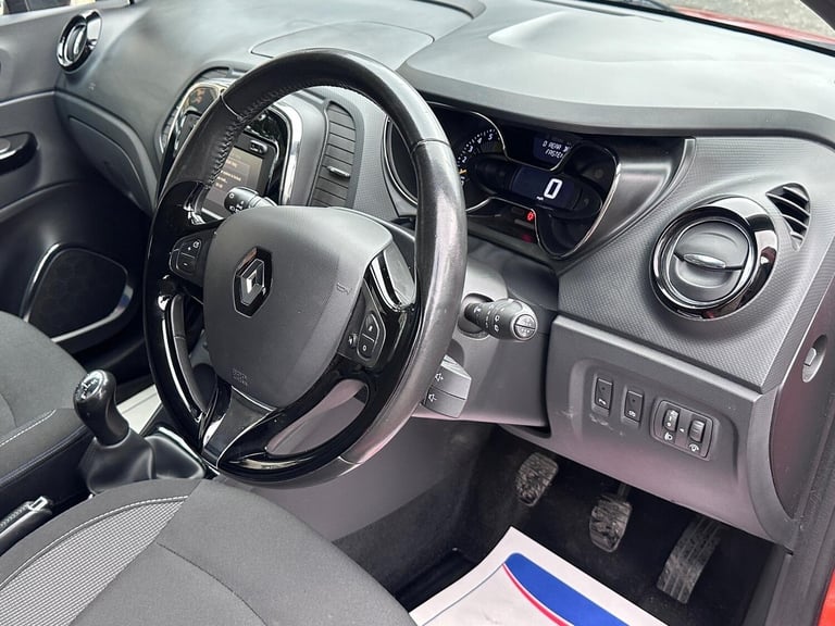 2015 Renault Captur 0.9 TCe ENERGY Dynamique S Nav Euro 6 (s/s) 5dr HATCHBACK Petrol Manual