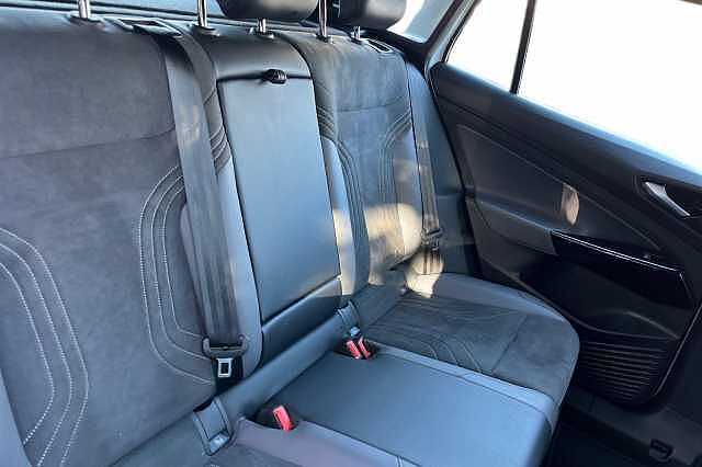 2022 Volkswagen ID.4 109kW Life Pure 52kWh 5dr Auto Estate ELECTRIC Automatic