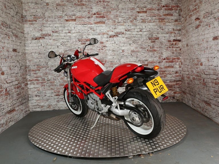 DUCATI MONSTER 1000 S2R 2006 Petrol Manual in Red