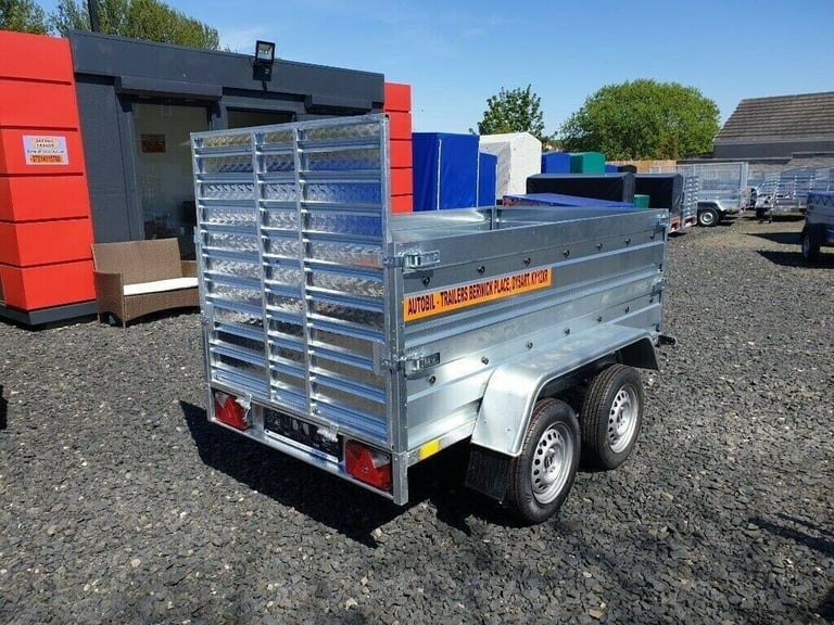 BRAND NEW 8,7FT X 4,2FT TWIN AXLE DOUBLE BROADSIDE TRAILER WITH RAMP 750KG UN BRAKED