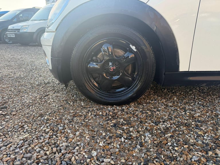 2008 MINI Hatch 1.6 Cooper Steptronic Euro 4 3dr HATCHBACK Petrol Automatic