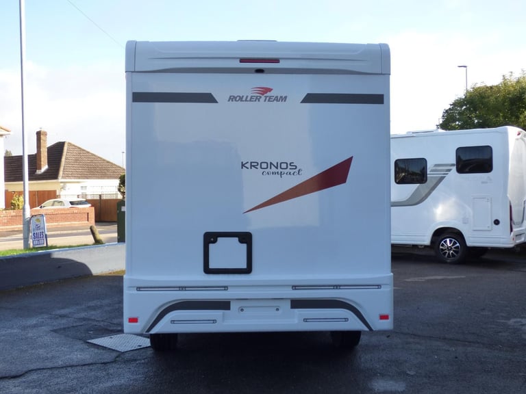 Roller Team Kronos Compact 590 Motorhome DIESEL MANUAL 2025