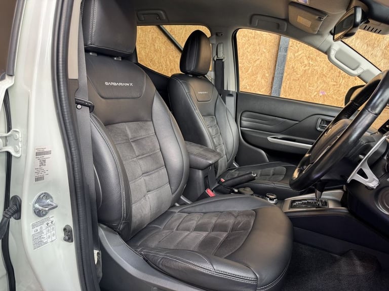 2020 Mitsubishi L200 2.2 DI-D DC Barbarian X Pickup Double Cab 4dr Diesel Auto 4WD Euro 6 (s/s)  ...