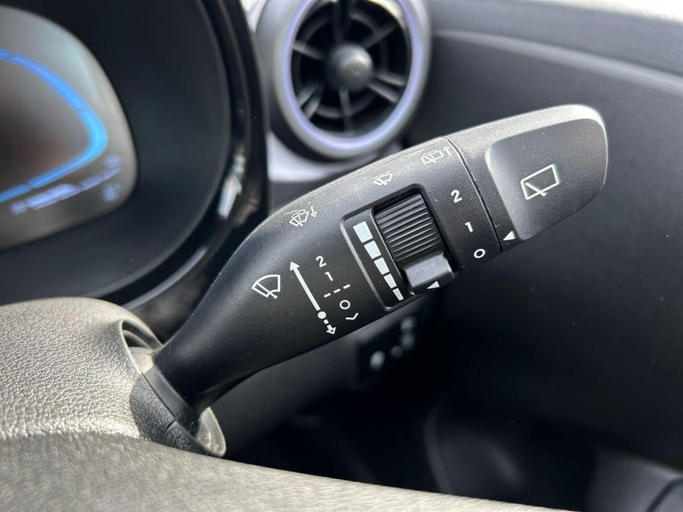 2024 Hyundai i10 1.0 Premium Hatchback 5dr Petrol Auto Euro 6 (s/s) (63 ps) Hatchback PETROL Auto...