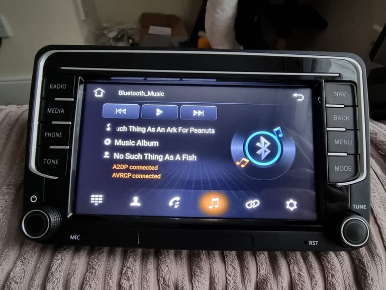 Volkswagen car radio bluetooth 2din sat nav for VW Golf Passat caddy apple carplay android auto