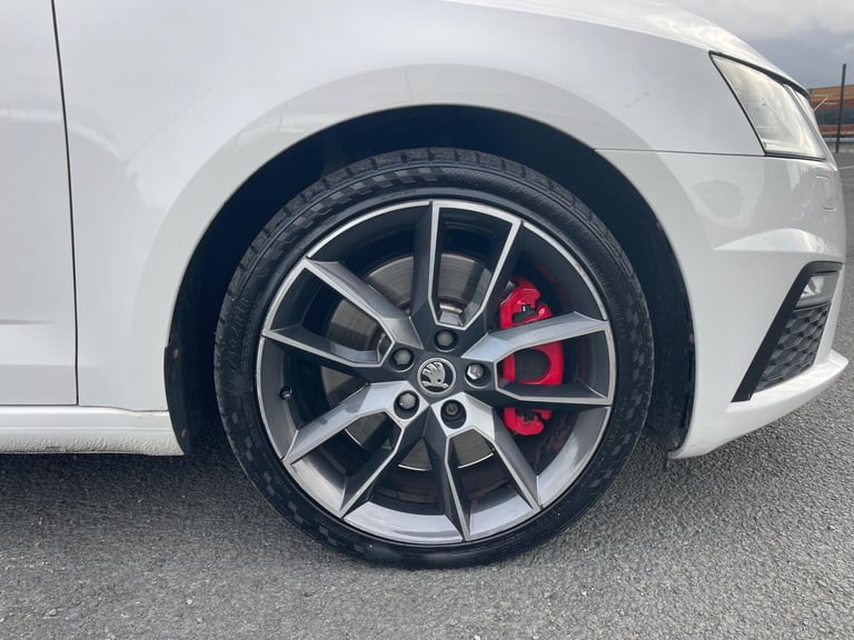 2019 Skoda Octavia 2.0 TSI 245 vRS 5dr [Black Pack] HATCHBACK PETROL Manual