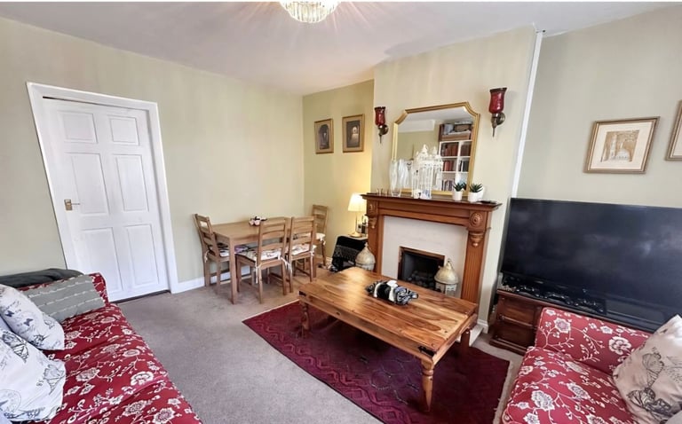 Spacious 3-Bed Semi-Detached Home with Garden in Attleborough, Nuneaton