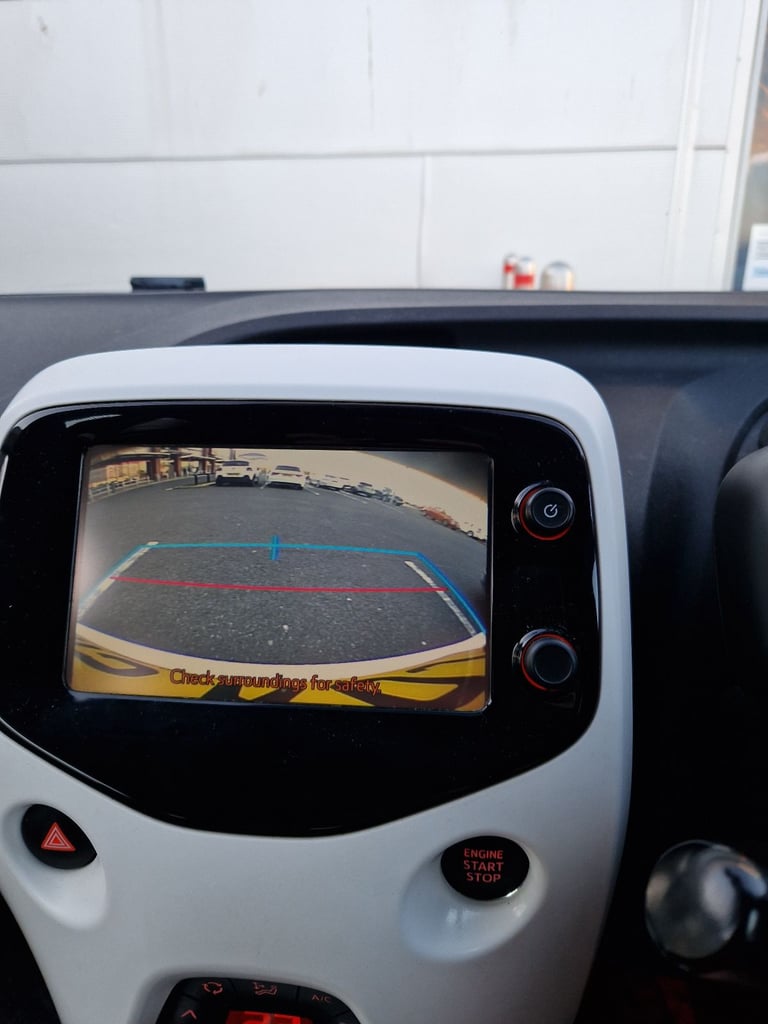 Citroen, C1, 1.2 Pure Tech Special Edition Hatchback, 2015, Manual, 1199 (cc), 3 doors