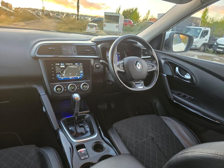 2019 Renault Kadjar 1.3 TCe Iconic SUV 5dr Petrol EDC Euro 6 (s/s) (140 ps) SUV Petrol Automatic