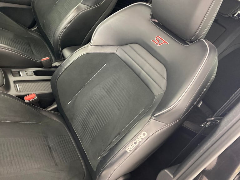 2020 Ford Focus 2.3T EcoBoost ST Hatchback 5dr Petrol Manual Euro 6 (s/s) (280 ps) - HEATED Hatch...