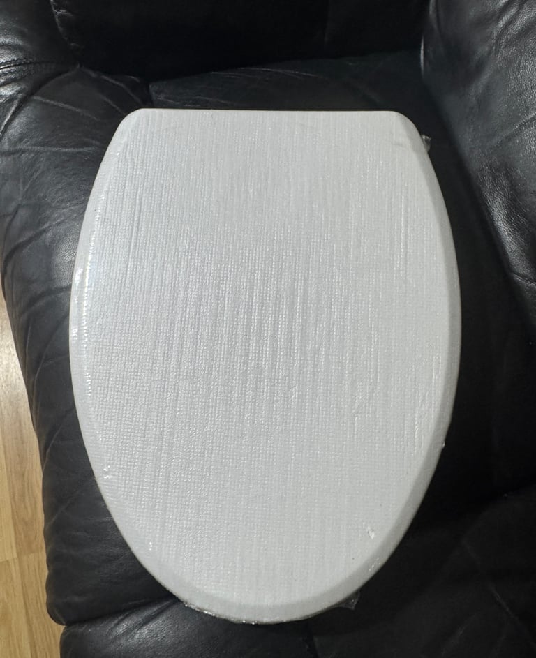 image for Toilet seat brand new 