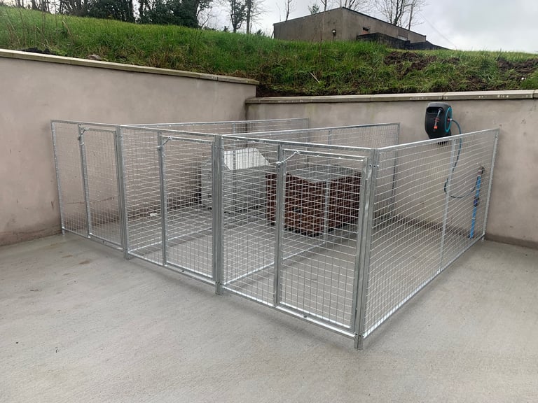 High quality new galvanised dog pens. Dog run. Dog kennel. Pet. Cat enclosures. 