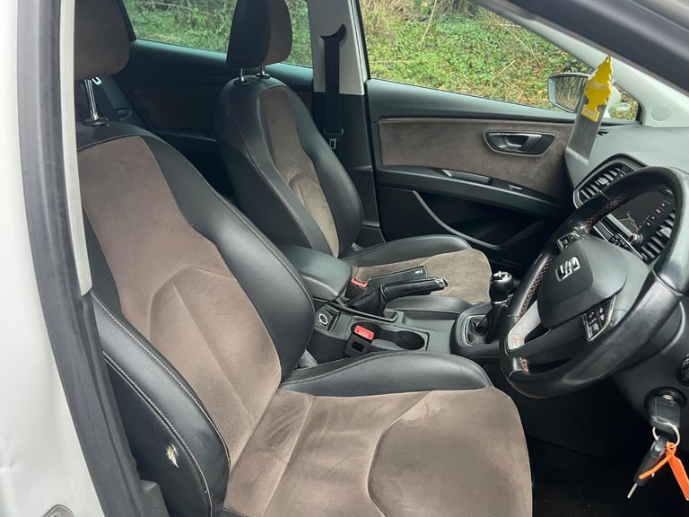 SEAT LEON 2.0 TDI X-PERIENCE SE 4x4 Technology White Manual Diesel 2016