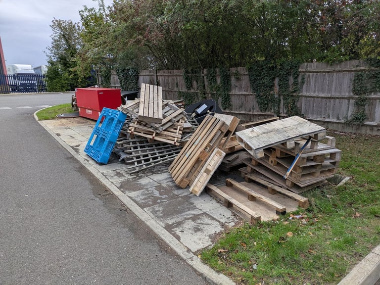 Free Pallets