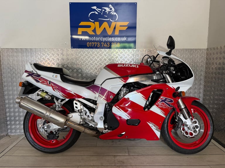 SUZUKI GSXR 750, 1994 L REG, ONLY 11,781 MILES, EXCELLENT ORIGINAL COND