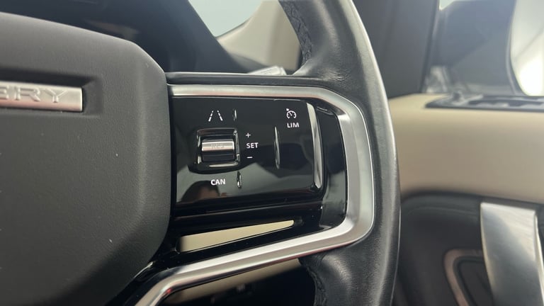 2021 Land Rover Discovery Sport 2.0 P250 MHEV SE SUV 5dr Petrol Auto 4WD Euro 6 (s/s) (249 ps) - ...