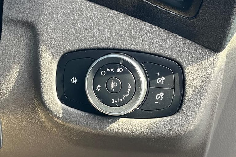 2023 Ford Transit Connect 220 Leader L1 SWB 1.5 EcoBlue 75ps DAB RADIO, BLUETOOTH CONNECTIVITY! M...