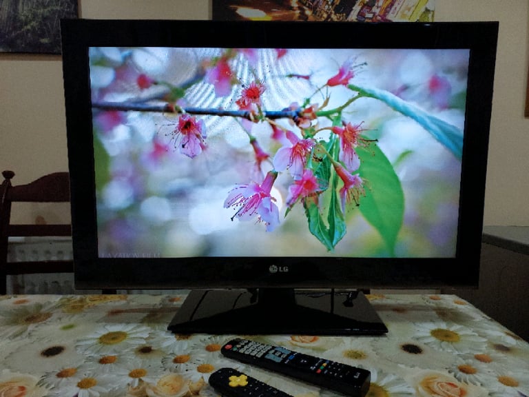 32" LG LED Full HD tv