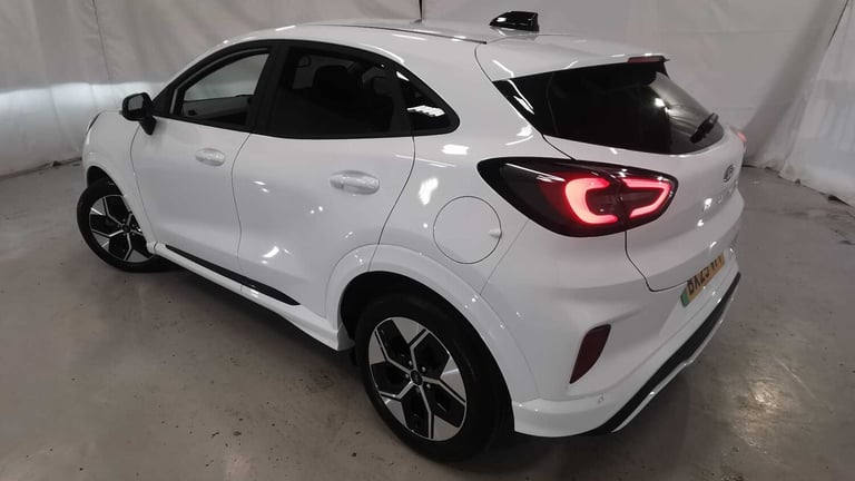 2025 Ford Puma 123kW Select 43kWh 5dr Auto Hatchback Electric Automatic