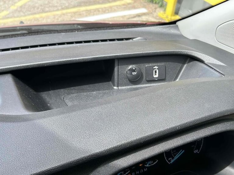 2022 Ford Transit Custom 320 Limited Lr Dciv P/V 2.0 Panel Van Automatic Diesel 2.0 Crew Van Auto...