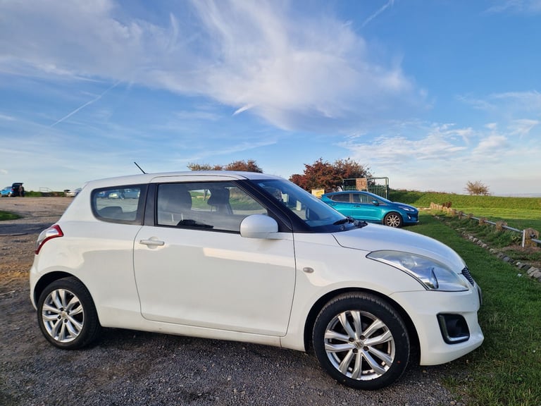 Suzuki, SWIFT 1.2 Hatchback, 2014, Manual, 1242 (cc)
