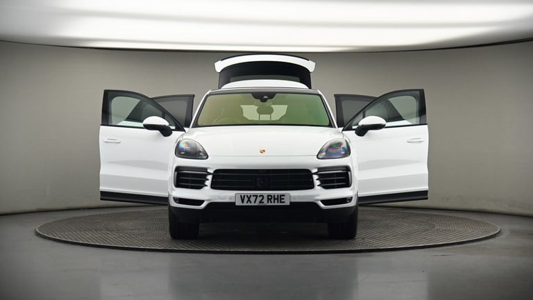 2022 Porsche Cayenne 3.0T V6 Platinum Edition TiptronicS 4WD Euro 6 (s/s) 5dr Coupe Petrol Automatic