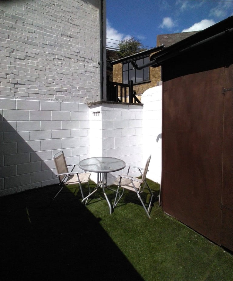 DSS SELF CONT GROUND FL FLAT NR BATTERSEA PK&CHEL BRIDGE EASY COMM KENSINGTON,CITY&WESTEND