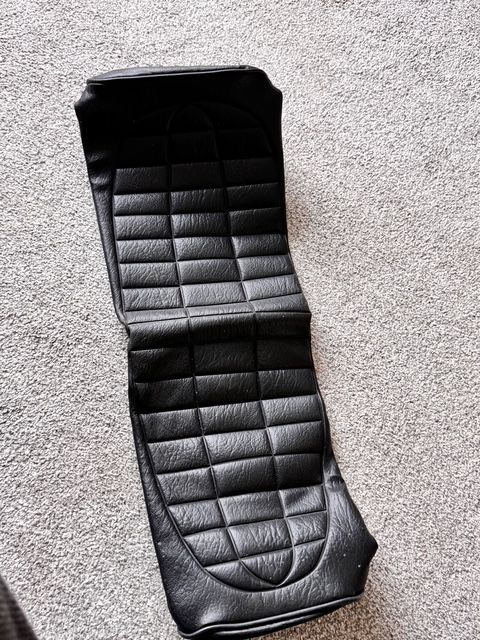 Suzuki 1970s seat cover