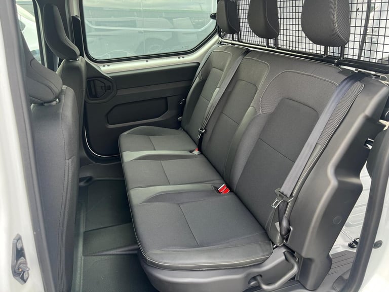 2025 Renault Kangoo LL21 Blue dCi 95 advance crew van MY24 WINDOW VAN Diesel Manual