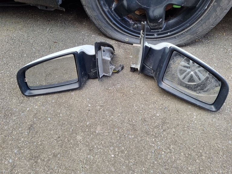 Vauxhall Omega Elite/MV6 Parts