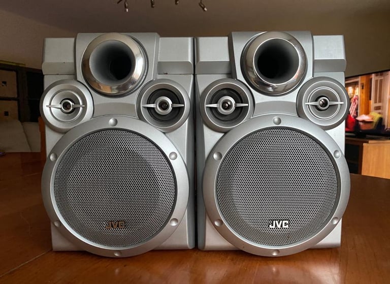 JVC 3-Way HiFi Speakers(90W)