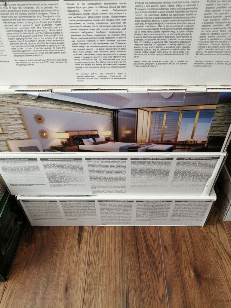 Interior tiles 