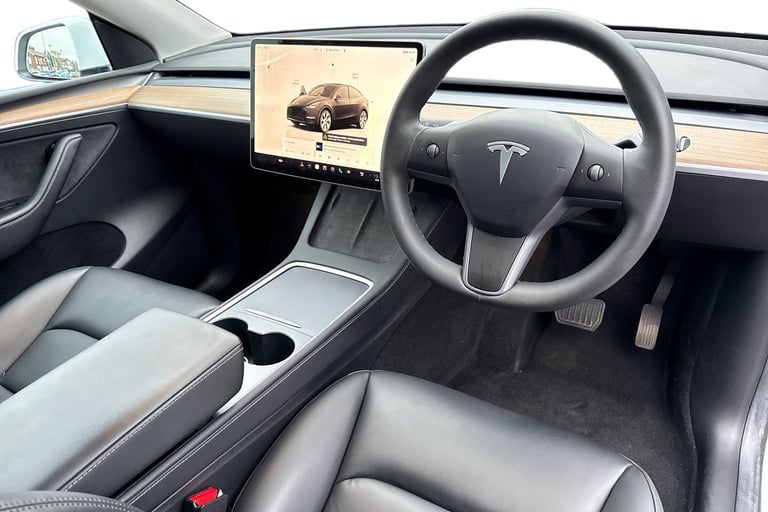 2022 Tesla Model Y Long Range AWD 5dr Auto MPV ELECTRIC Automatic