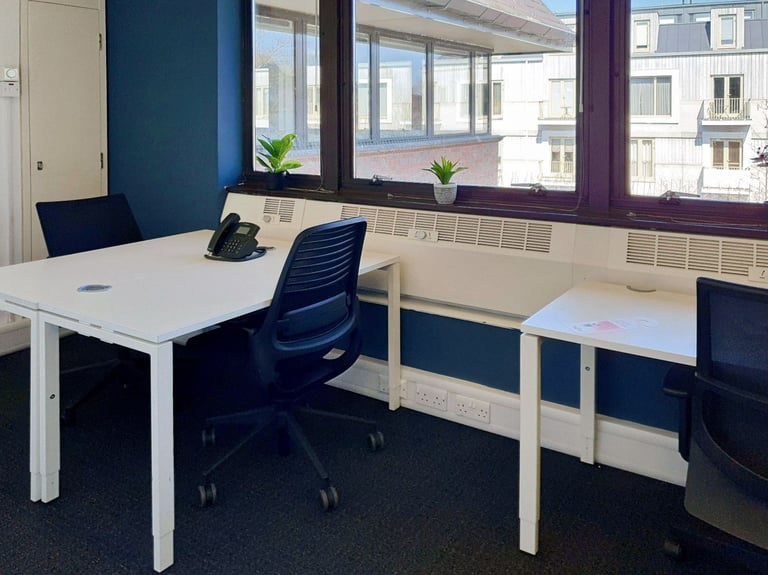 Horsham - RH12 1TL, Horsham office landline number for just £139 pm