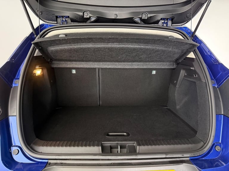 2021 Renault Captur 1.3 TCe Iconic EDC Euro 6 (s/s) 5dr HATCHBACK Petrol Automatic