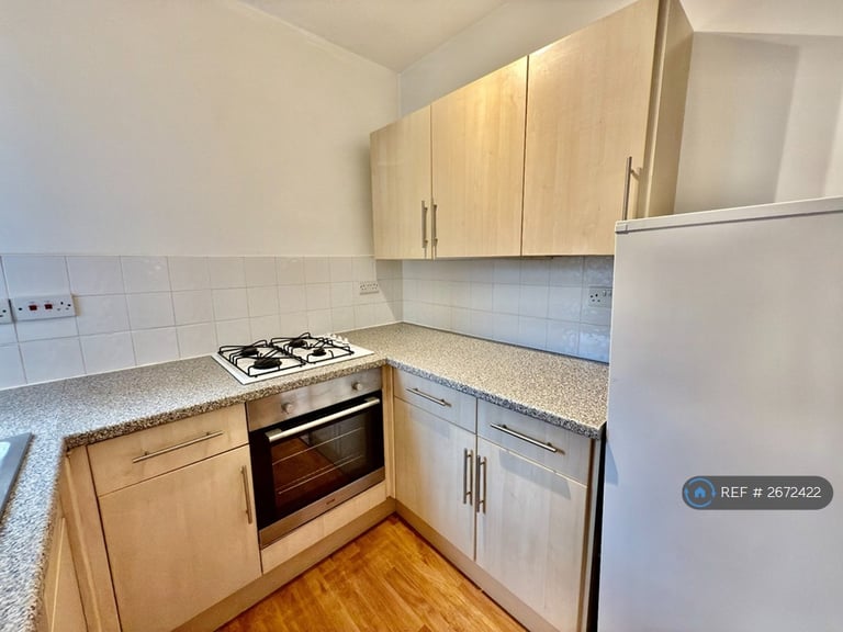 2 bedroom house in Jones Street, Salford, M6 (2 bed) (#2672422)