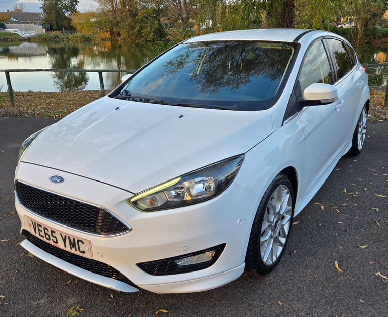 Ford, FOCUS, Hatchback, 2015, Manual, 999 (cc), 5 doors