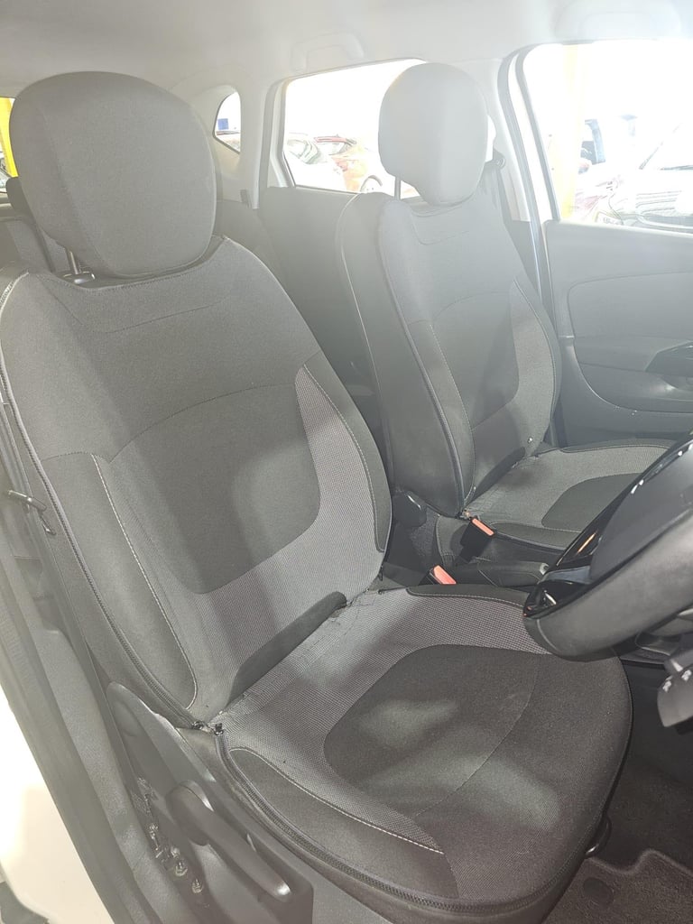 2014 Renault Captur 1.5 dCi 90 Dynamique MediaNav Energy 5dr HATCHBACK DIESEL Manual