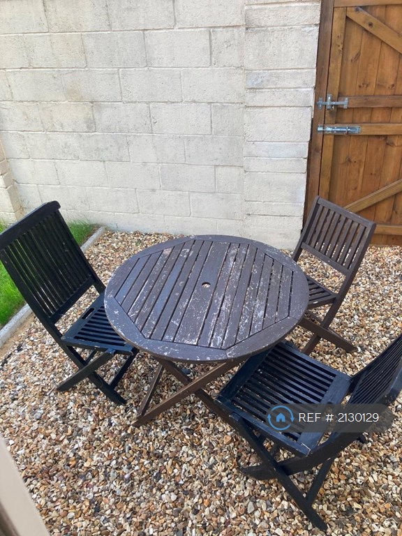 5 bedroom house in Shelbourne Road, Bournemouth, BH8 (5 bed) (#2130129)