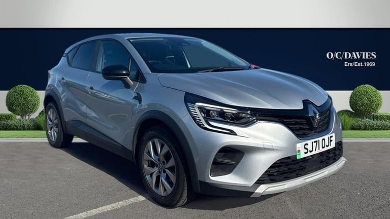 image for 2022 Renault Captur 1.0 TCe Iconic SUV 5dr Petrol Manual Euro 6 (s/s) (90 ps) Manual SUV Petrol M...
