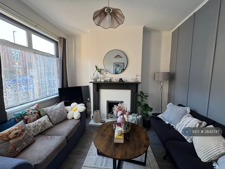 2 bedroom house in Broomfield Road, Coventry, CV5 (2 bed) (#2642747)