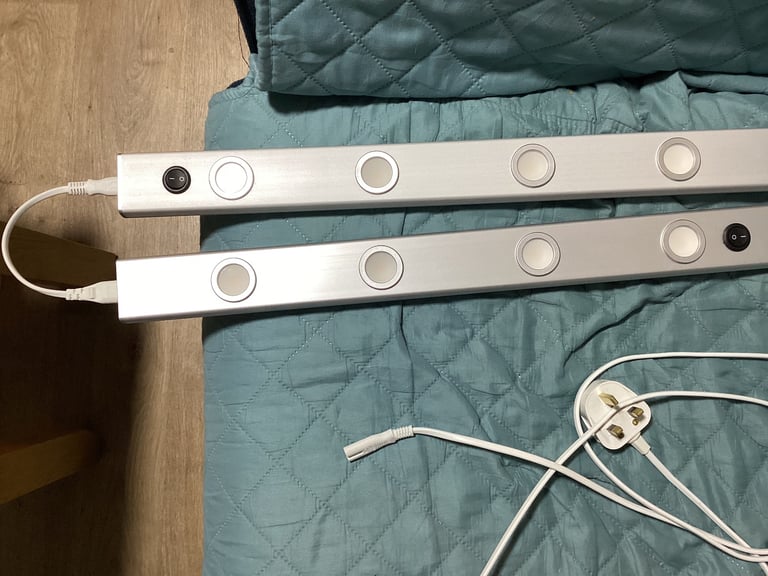 Display / under cabinet led lights