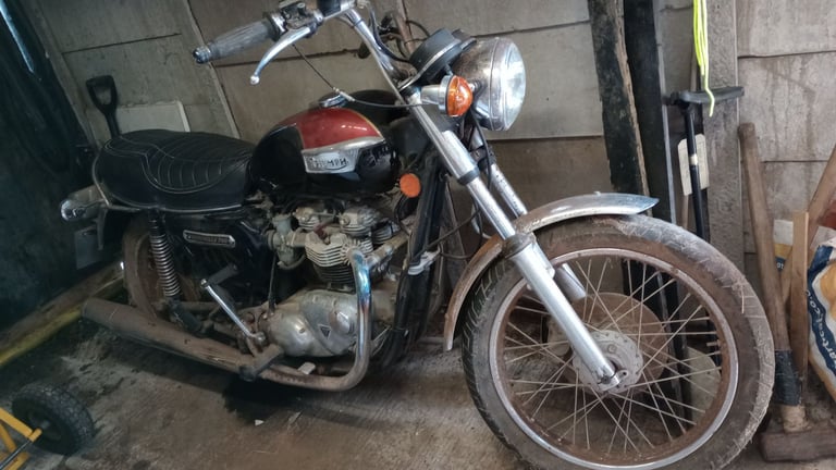 Triumph, 1978, 744 (cc)