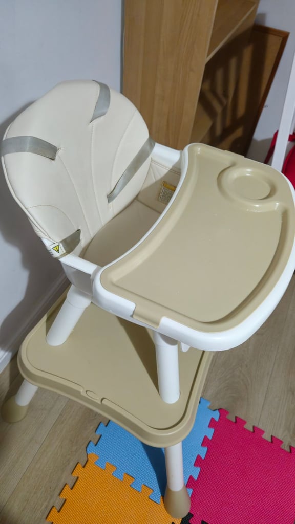 image for Detachable high chair