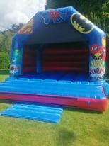 bouncy casltes hire
