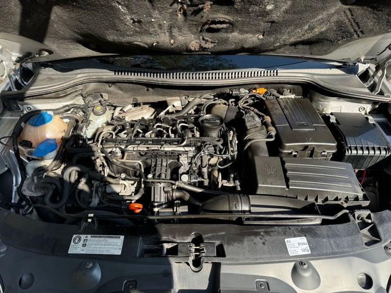 2012 SEAT Leon 1.6 CR TDI ECOMOTIVE S AC 5d 103 BHP Hatchback Diesel Manual